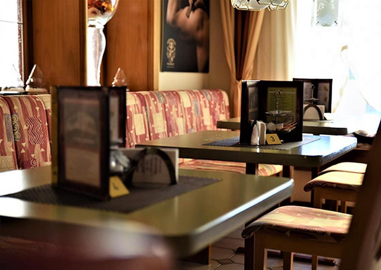 Hotel Conditorei Cafe Baier Schoemberg  外观 照片